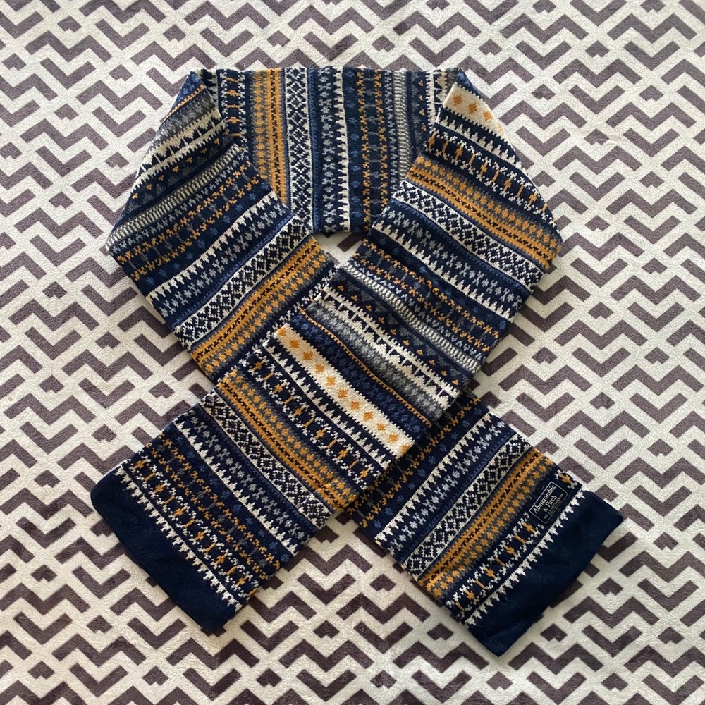 Abercrombie & Fitch Patterned Scarf